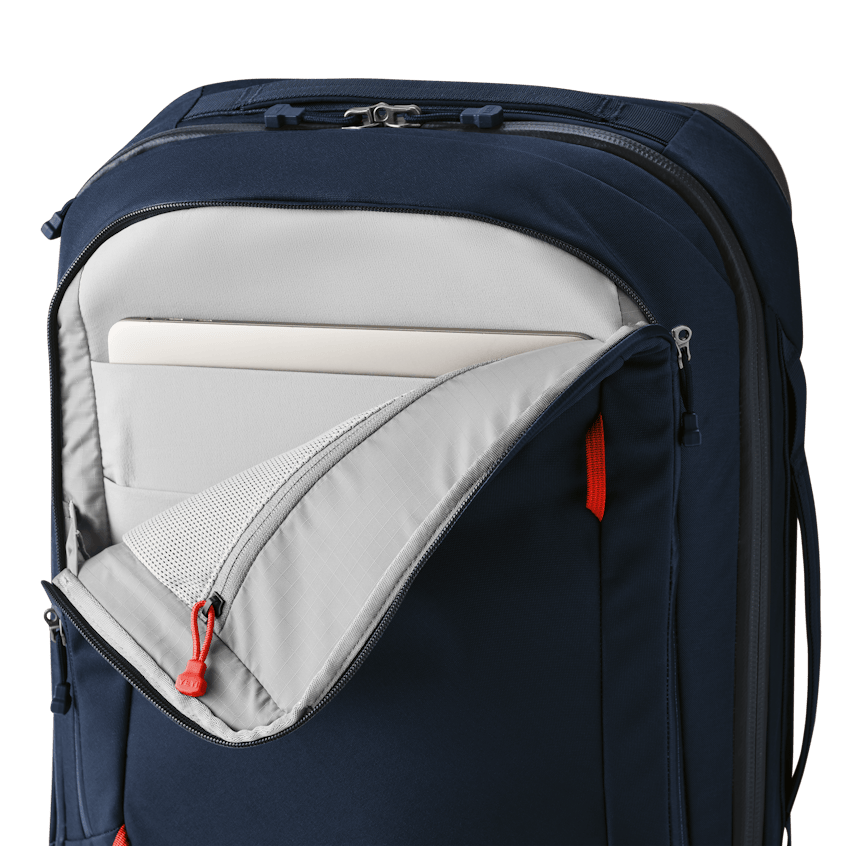 YETI x Oracle Red Bull Racing Crossroads® 22” Carry On Luggage